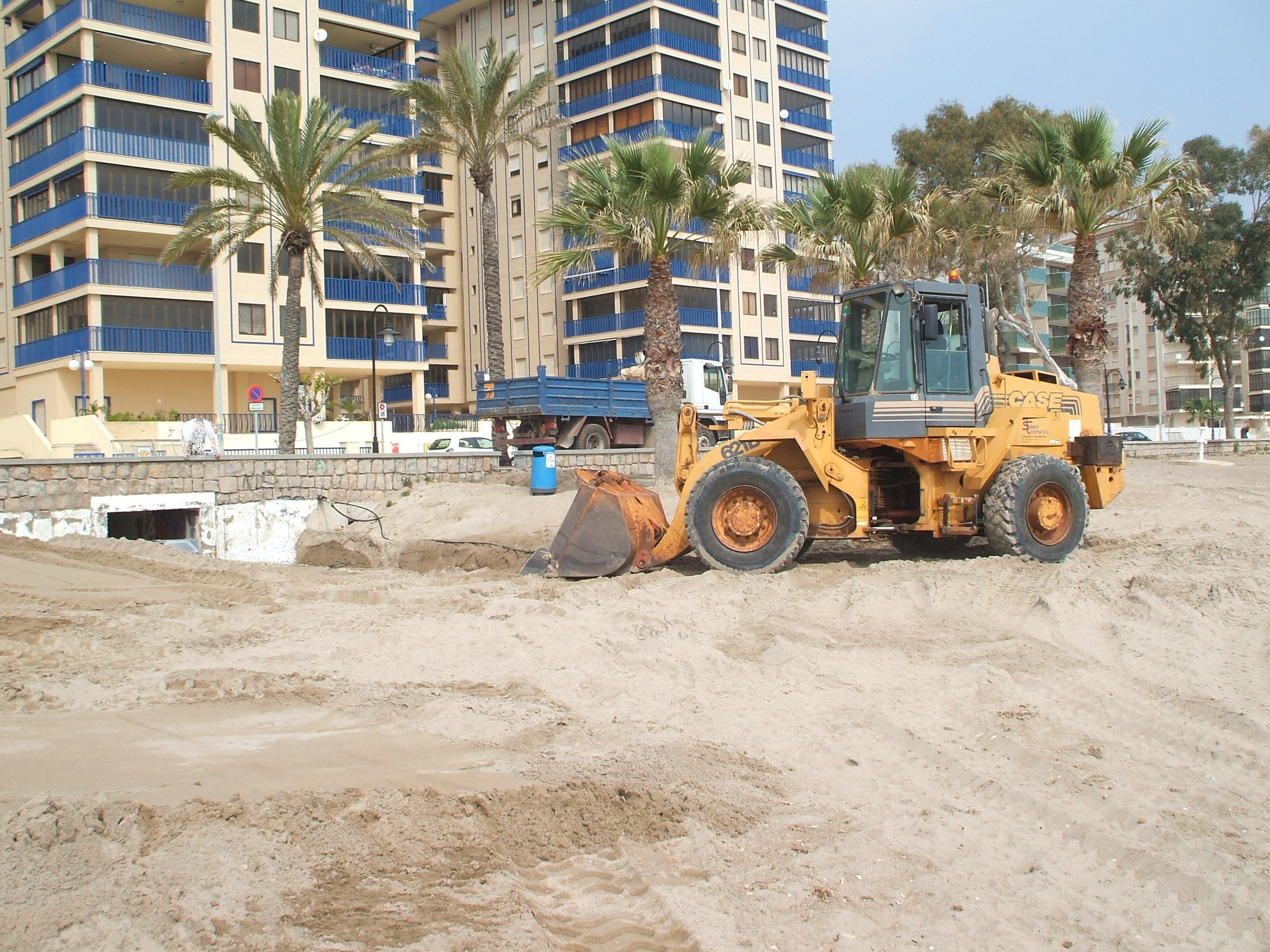 Compactadora de suelo naranja
